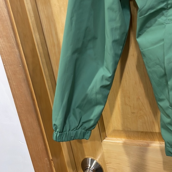 Ummtom green fleece line hooded jacket size 8-9 windbreaker rain jacket - Picture 5 of 13